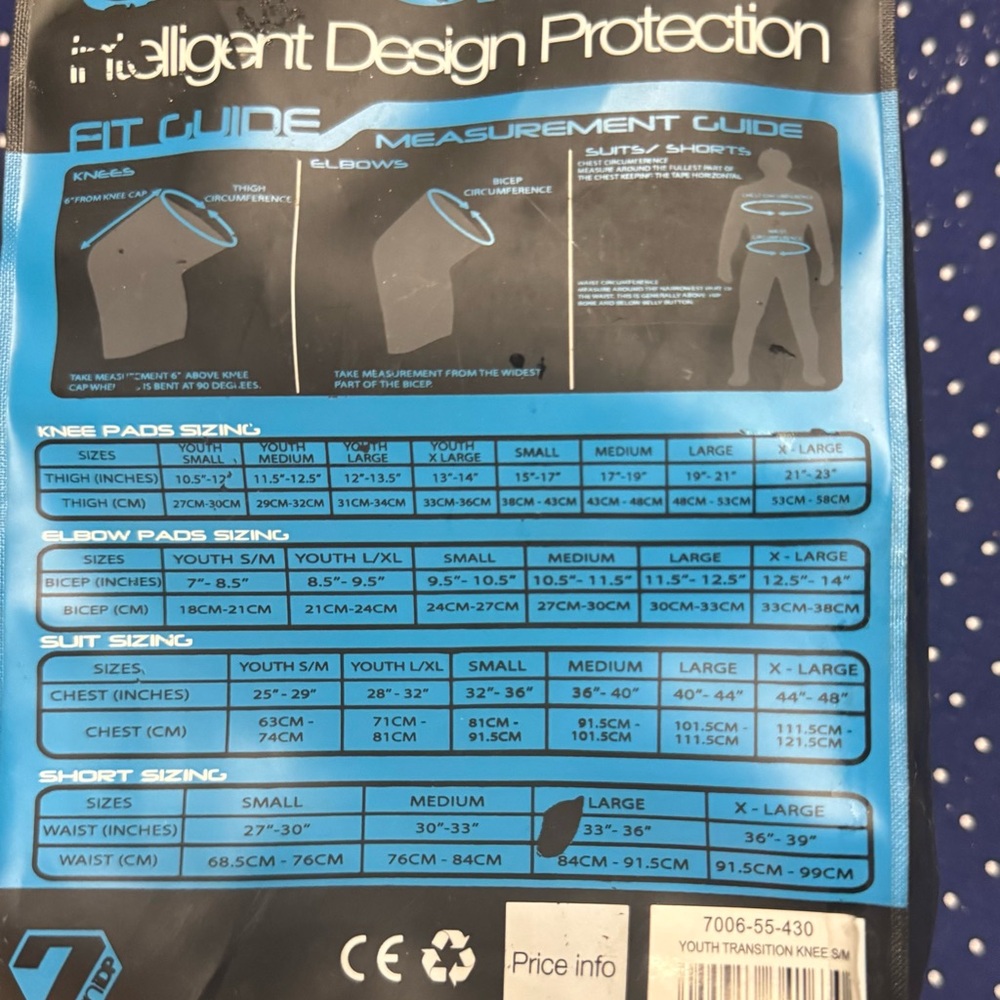 Black and Blue Athletic Youth Transition Knee Pads /Armor- New w/ tags* - Picture 3 of 7
